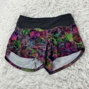 Lululemon Speed Up Mid-Rise Lined Short 4" Vivid Floral Tone Multi / Graphite
